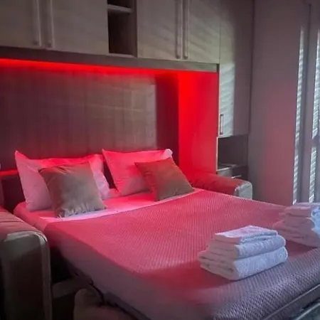 Reba House With Terrace تورينو